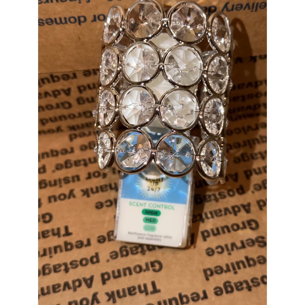Bath and Body Works Wallflowers Plug-in Crystal Gem Scent Control Nightlight